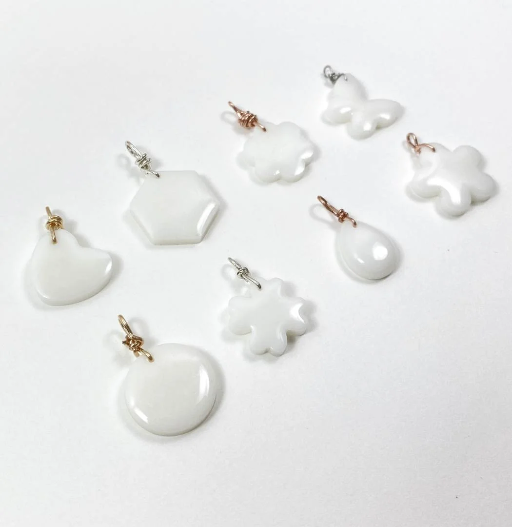 Camélia - Pendentif au lait maternel – Image 6
