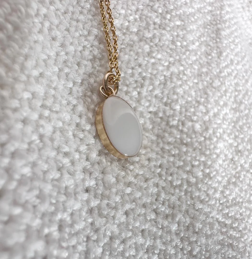 Ovale élégant pendentif bijoux au lait maternel