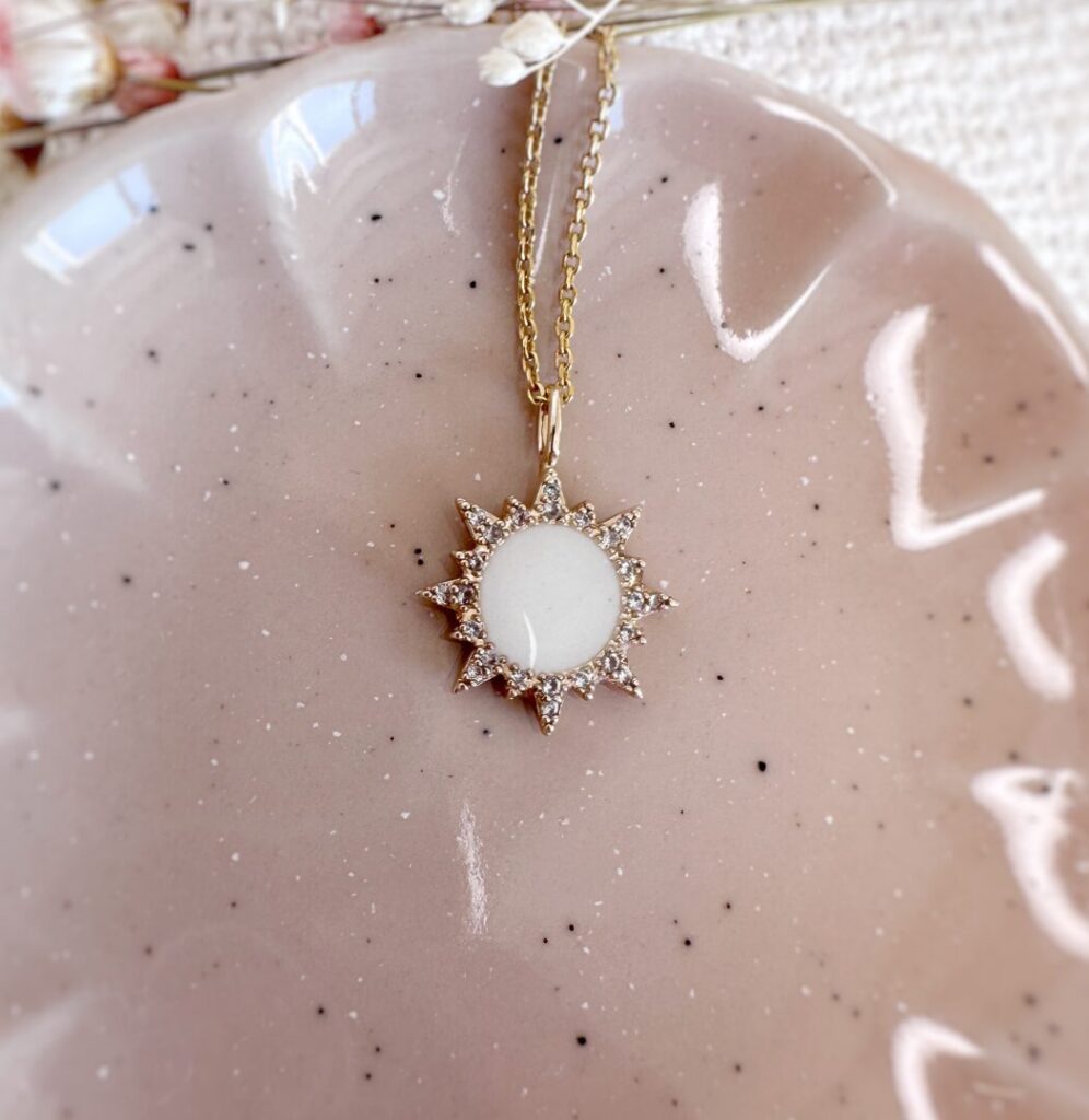 Pendentif Lumineux au lait maternel bijou souvenir 1