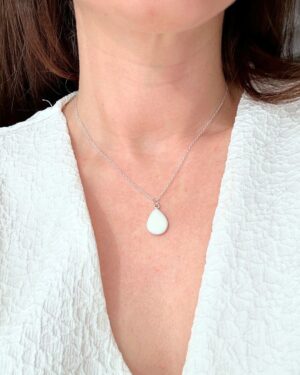 Goutte élégante pendentif au lait maternel