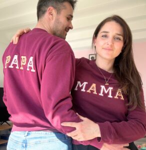Sweat souvenir brodé Mot d'amour