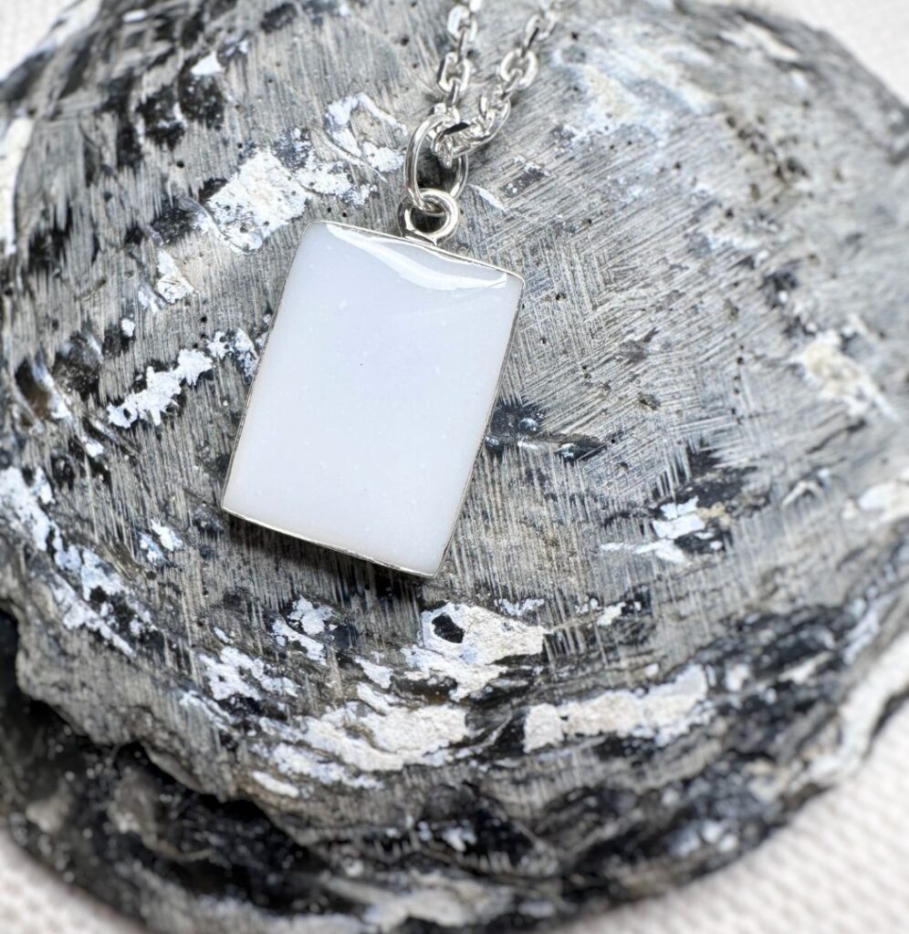Adonis pendentif au lait maternel pour homme 2