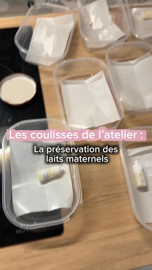 Ce n’est pas aesthetic, mais c’est la réalité de l’atelier et je vous emmène dans les coulisses, vous venez ? 

Portez vos souvenirs près du coeur 💕
___________________________________

Modèles déposés ®️

Hello, moi c’est Mélane et je transforme tes souvenirs en bijou et broderies

🤍Bijoux contenant ton lait maternel pour un beau souvenir de ton allaitement, fleurs séchées de bouquet de mariée, sable, cendres, terre, cordon ombilical… les possibilités sont infinies ! Créons ensemble ton bijou souvenir, lien en bio ! 

💜 Broderies souvenirs avec les vêtements de bébé, de personnes qui nous ont quittées, des sweats à porter et reporter pour afficher fièrement son histoire de vie, lien en bio ! 

[ allaitement - Parentalité - maternité - motherhood - tétées - lait maternel - bijoux - souvenirs - bébé - enfant - toddler - newborn - nourrisson - infant - bijou au lait maternel - mode bébé- vêtements souvenirs - bébé 2026 ]